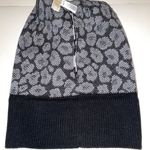 Michael Kors Womens Leopard Beanie Hat One Size Retail $78 New with Tag - Picture 9 of 10